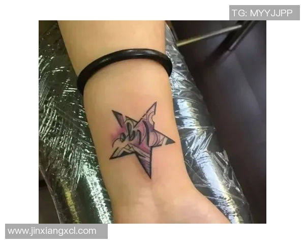 足球明星独特5角星纹身背后的故事与意义解析 足球明星独特5角星纹身背后的故事与意义解析